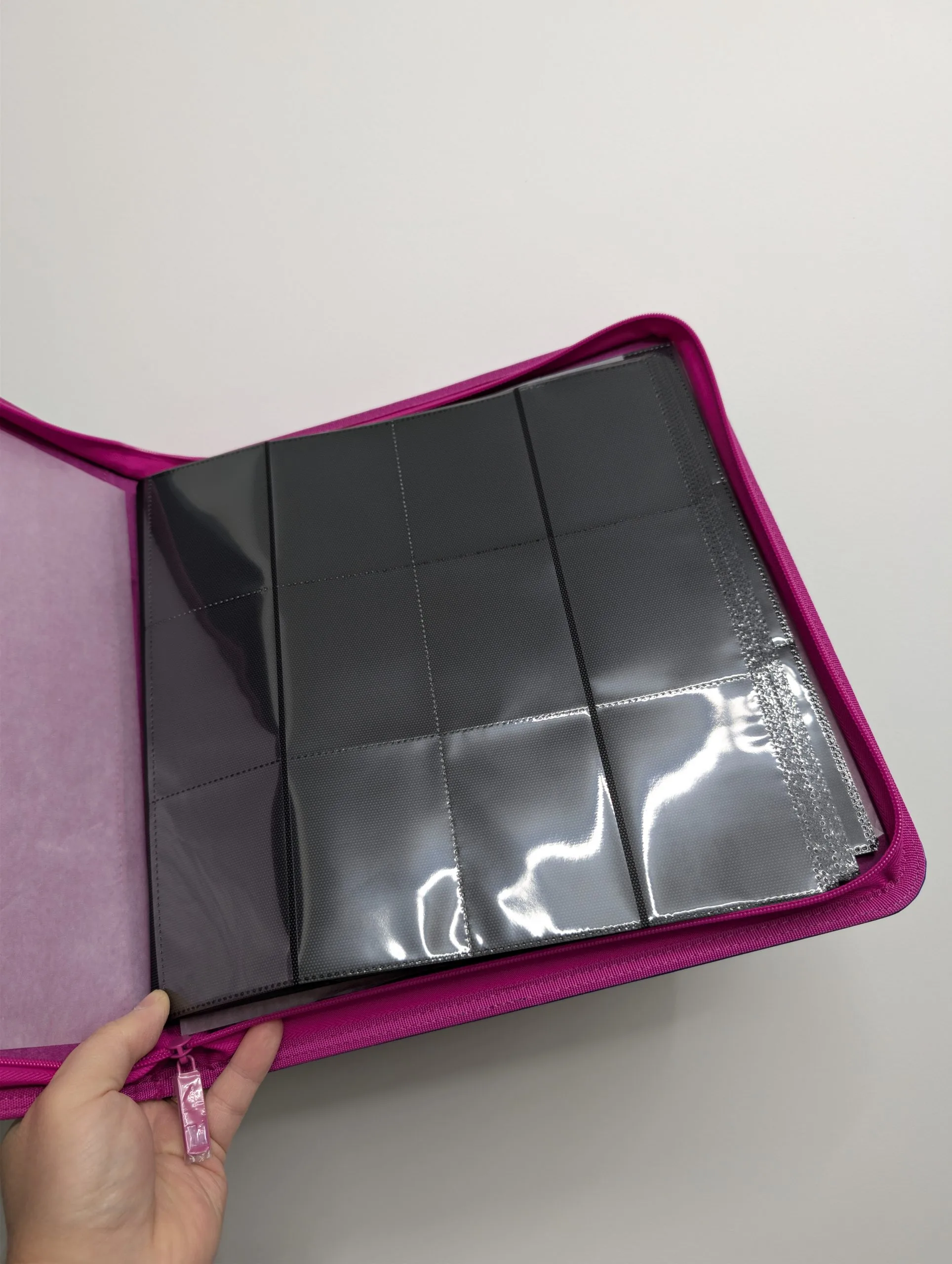 Binder Pokémon ME2 (Flammes Fantasmagoriques) – Édition Collector Violet & Rose v1 – Image 2